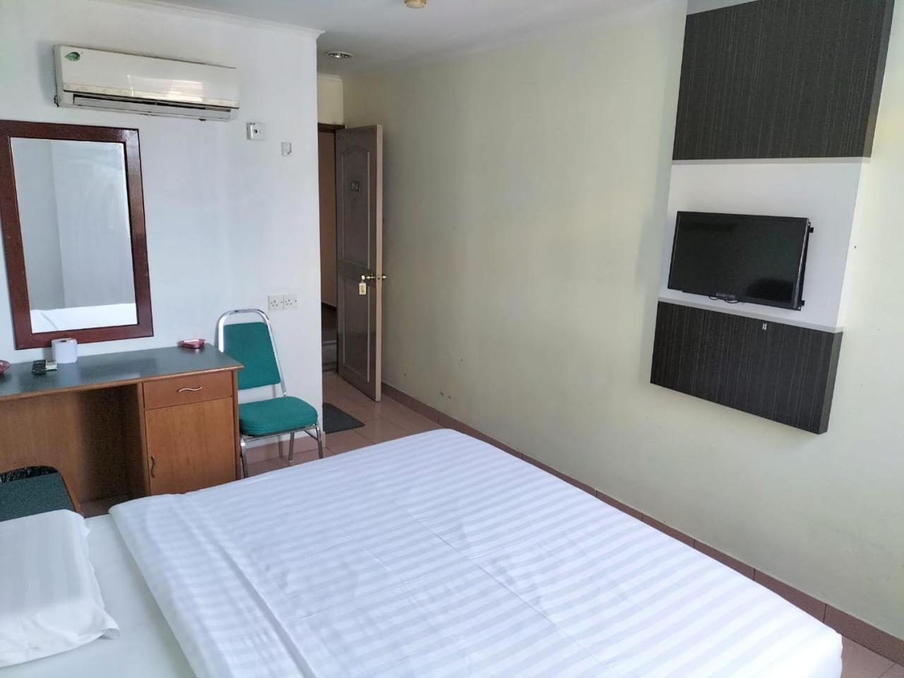 Faber Inn Bintulu Exterior photo